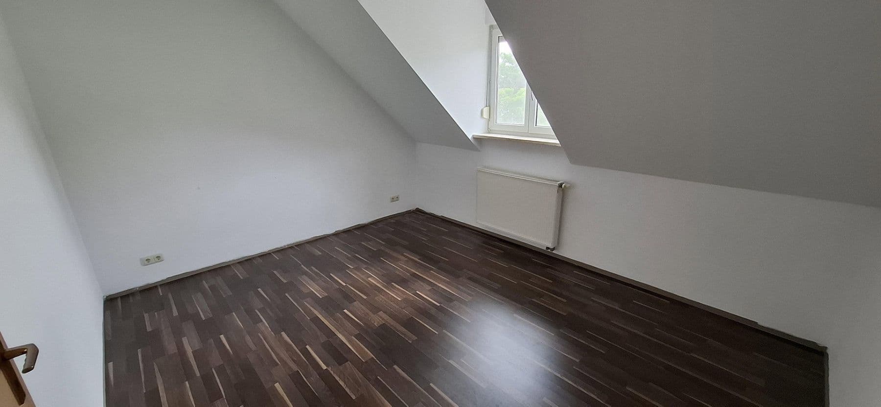 Pronájem bytu 3+1 73 m², Bubenreuth, Bavorsko Pronájem bytu 3+1 73 m², Bubenreuth, Bavorsko