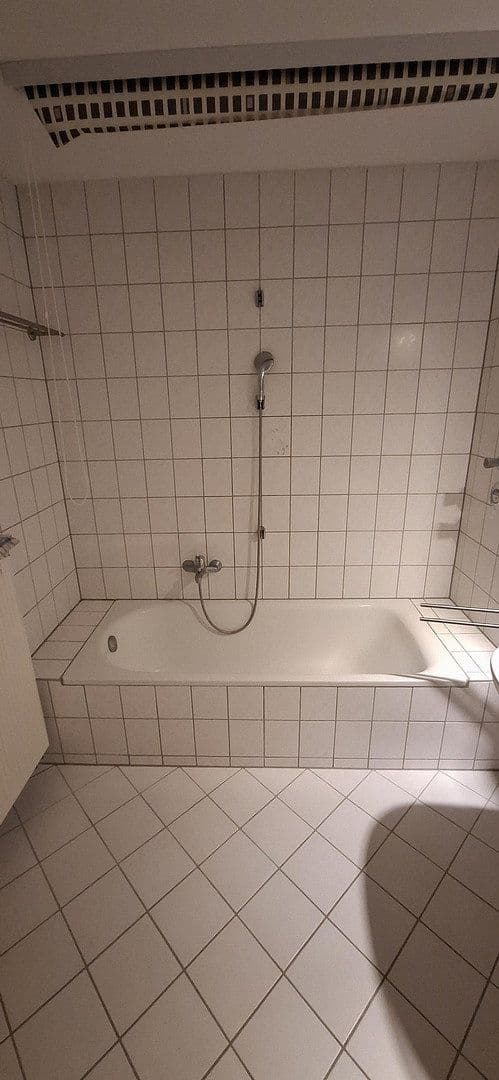Pronájem bytu 3+1 73 m², Bubenreuth, Bavorsko Pronájem bytu 3+1 73 m², Bubenreuth, Bavorsko