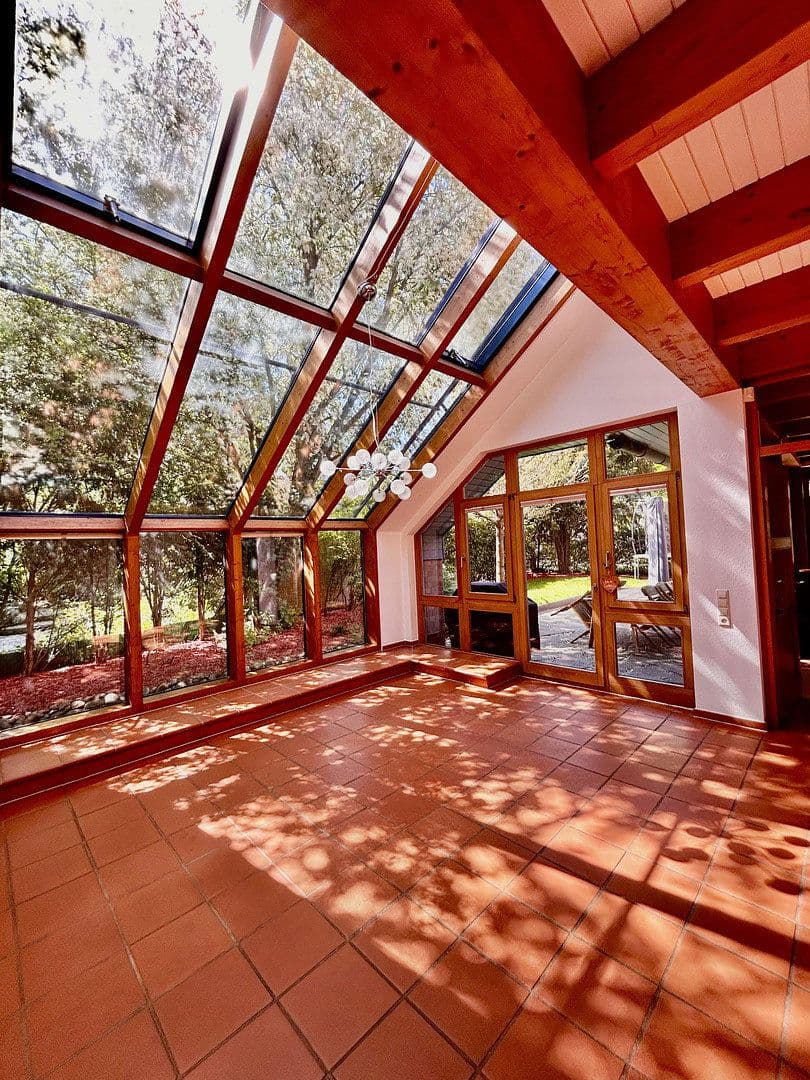 Prodej domu 244 m², pozemek 700 m², Burgwedel, Dolní Sasko Prodej domu 244 m², pozemek 700 m², Burgwedel, Dolní Sasko
