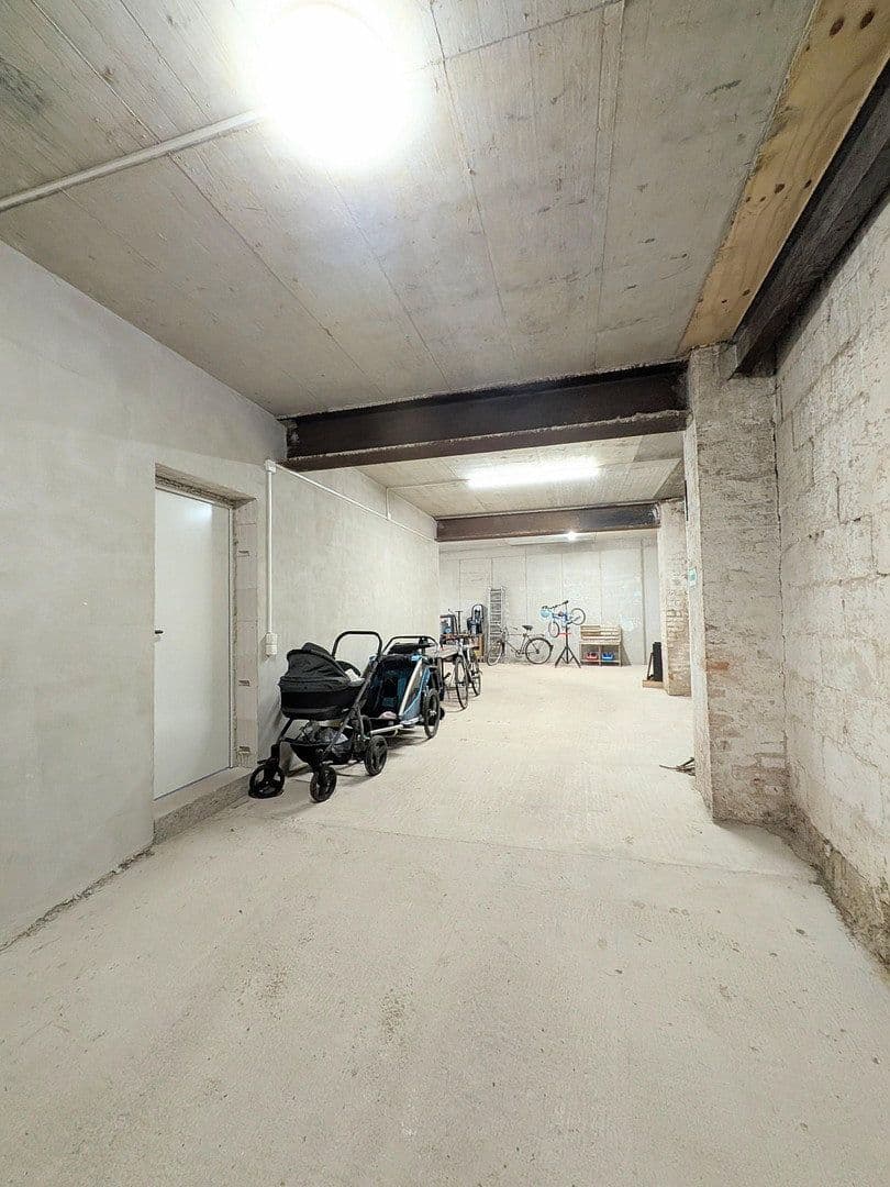 Prodej domu 261 m², pozemek 700 m², Oberfrohnaer Str. 135, Chemnitz, Sasko Prodej domu 261 m², pozemek 700 m², Oberfrohnaer Str. 135, Chemnitz, Sasko