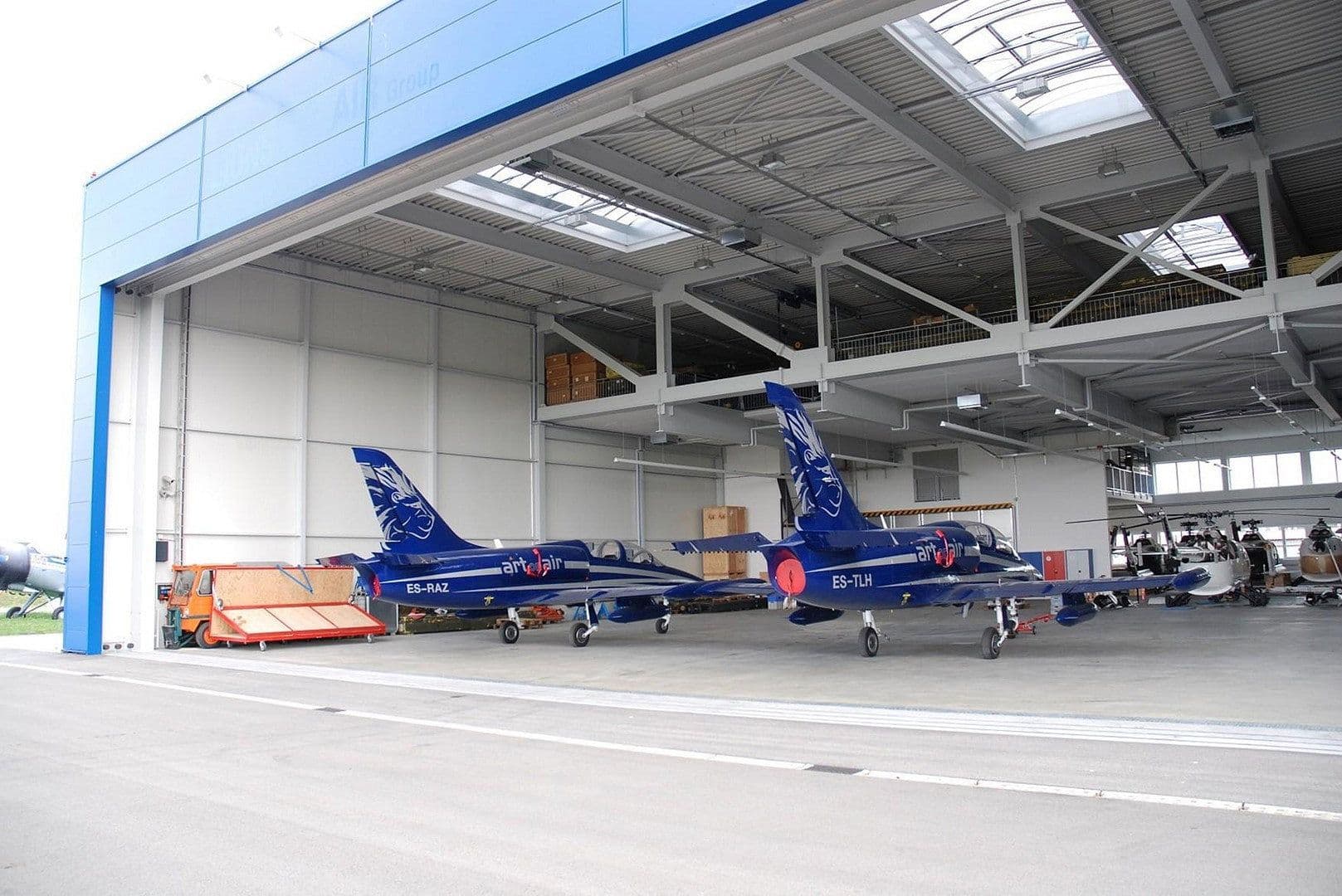 Pronájem nebytového prostoru 3.200 m², Take-Off Gewerbepark 84, Neuhausen ob Eck, Bádensko-Württembersko Pronájem nebytového prostoru 3.200 m², Take-Off Gewerbepark 84, Neuhausen ob Eck, Bádensko-Württembersko