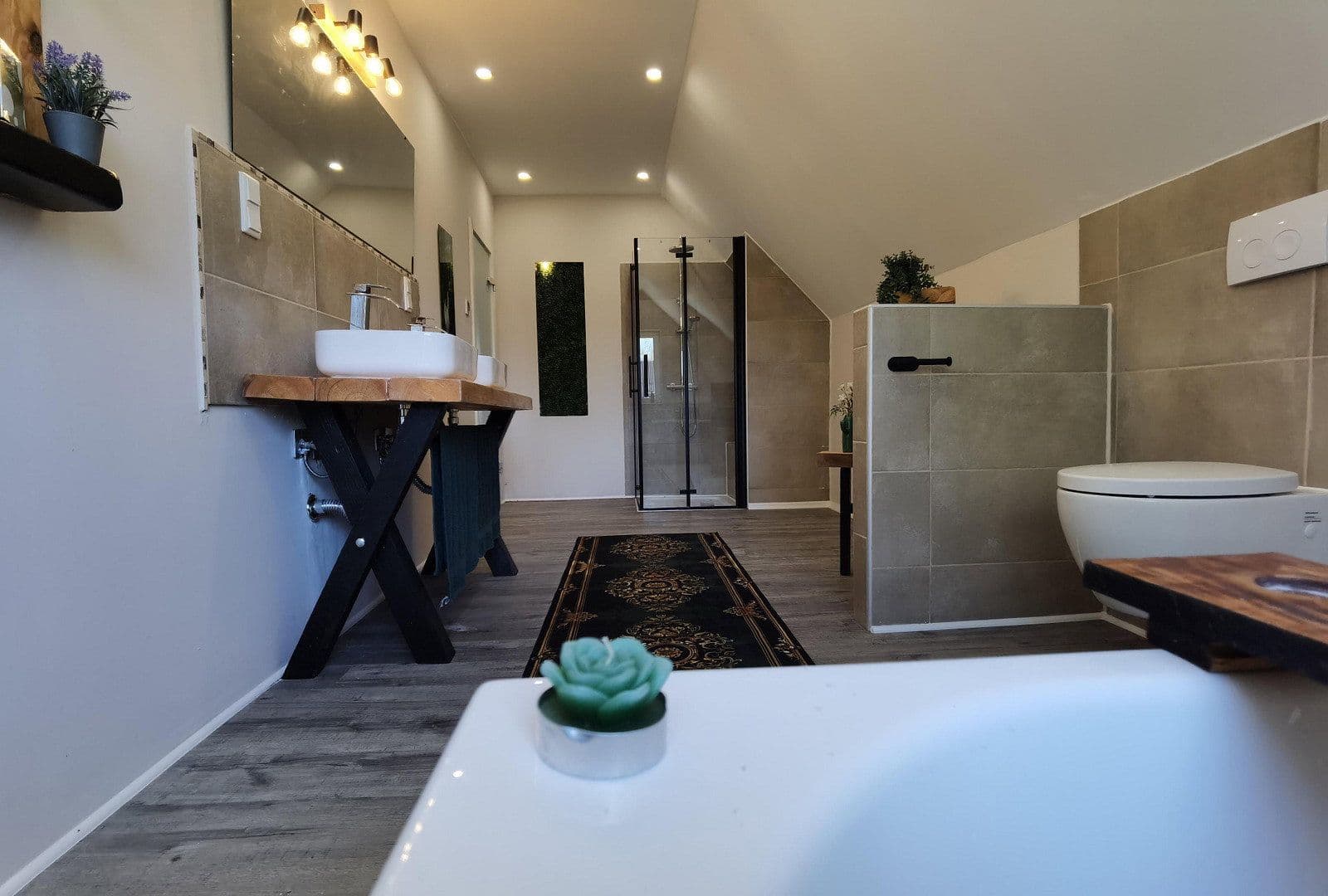Prodej domu 243 m², pozemek 1.238 m², Nordleda, Dolní Sasko Prodej domu 243 m², pozemek 1.238 m², Nordleda, Dolní Sasko