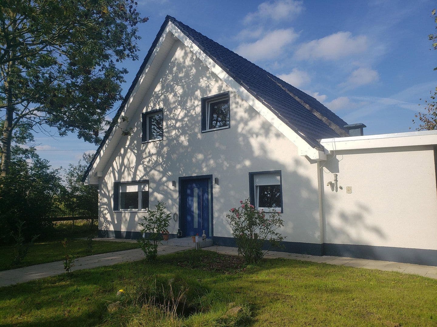 Prodej domu 243 m², pozemek 1.238 m², Nordleda, Dolní Sasko Prodej domu 243 m², pozemek 1.238 m², Nordleda, Dolní Sasko