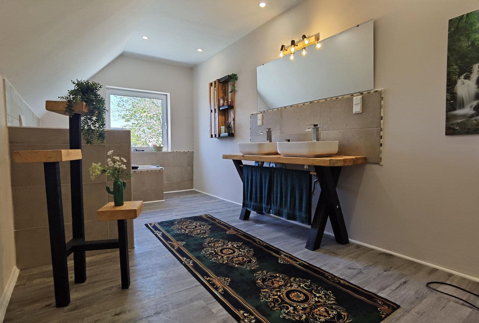 Prodej domu 243 m², pozemek 1.238 m², Nordleda, Dolní Sasko Prodej domu 243 m², pozemek 1.238 m², Nordleda, Dolní Sasko