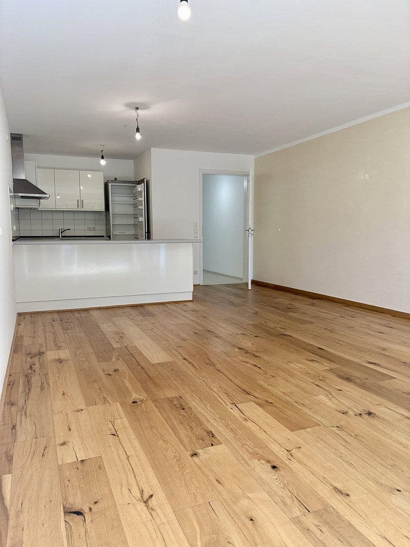 Pronájem bytu 2+1 70 m², München, Bavorsko Pronájem bytu 2+1 70 m², München, Bavorsko