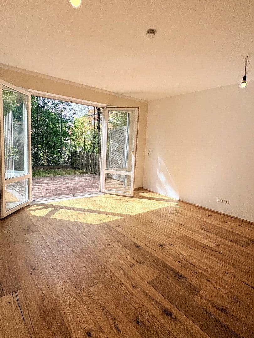 Pronájem bytu 2+1 70 m², München, Bavorsko Pronájem bytu 2+1 70 m², München, Bavorsko