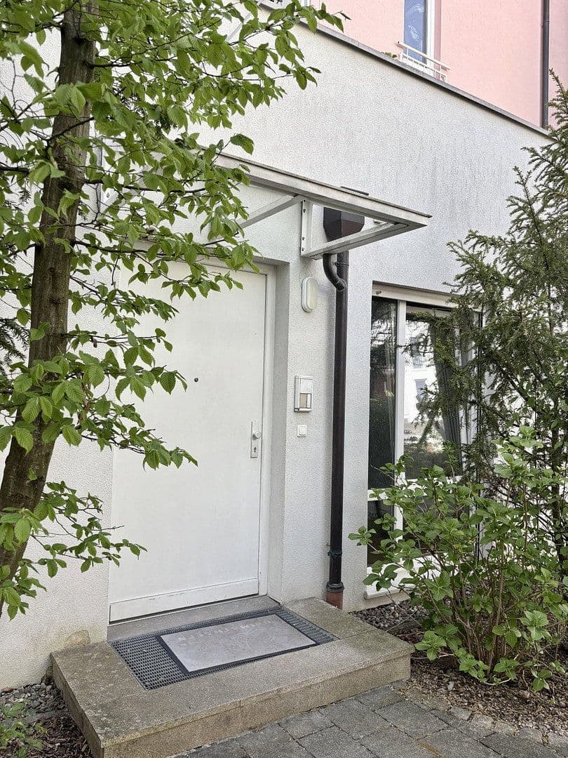 Pronájem bytu 2+1 70 m², München, Bavorsko Pronájem bytu 2+1 70 m², München, Bavorsko