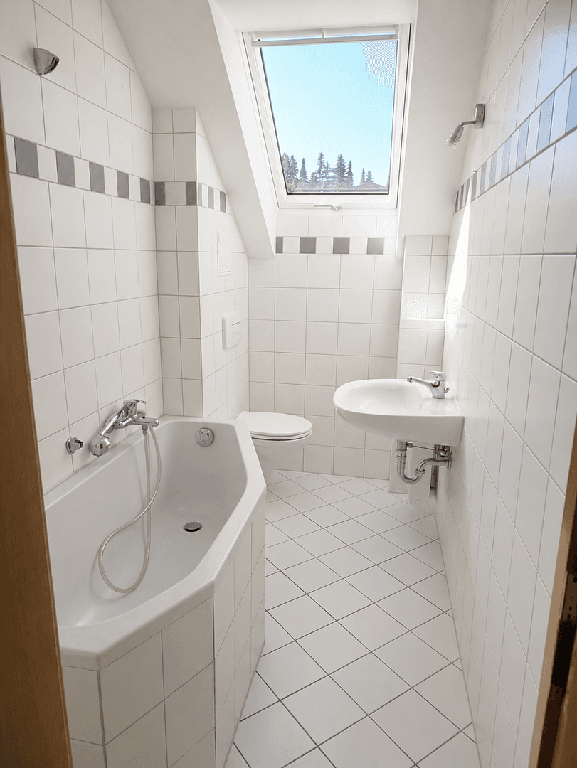 Pronájem bytu 3+1 58 m², Neubau 16, Elterlein, Sasko Pronájem bytu 3+1 58 m², Neubau 16, Elterlein, Sasko