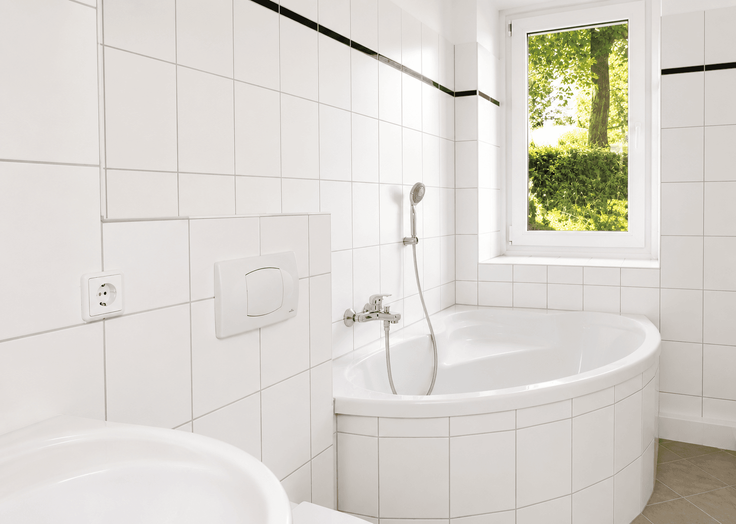 Pronájem bytu 3+1 60 m², Keilbergstraße 6, Oberwiesenthal, Sasko Pronájem bytu 3+1 60 m², Keilbergstraße 6, Oberwiesenthal, Sasko