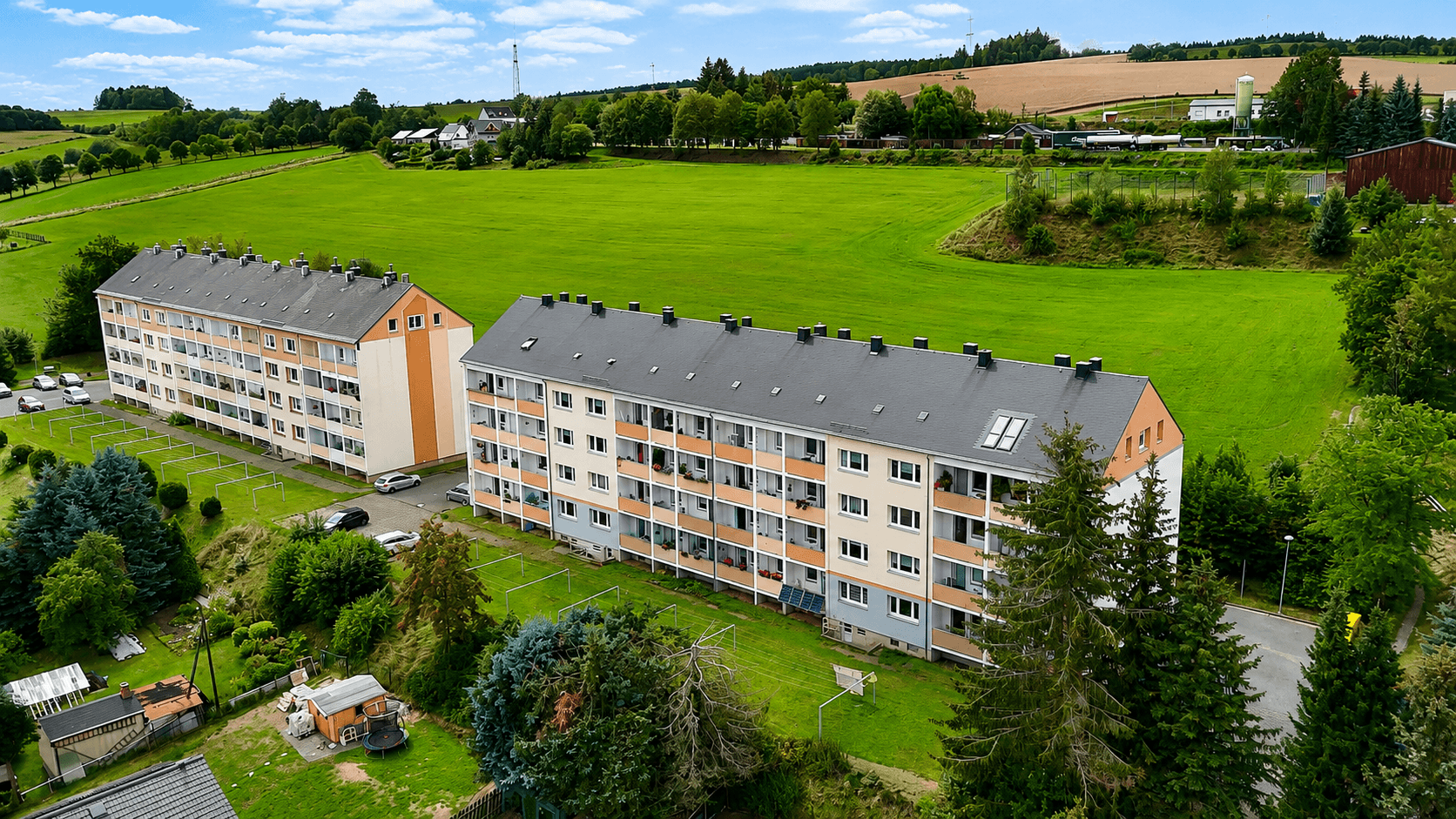 Pronájem bytu 3+1 58 m², Neubau 16, Elterlein, Sasko Pronájem bytu 3+1 58 m², Neubau 16, Elterlein, Sasko