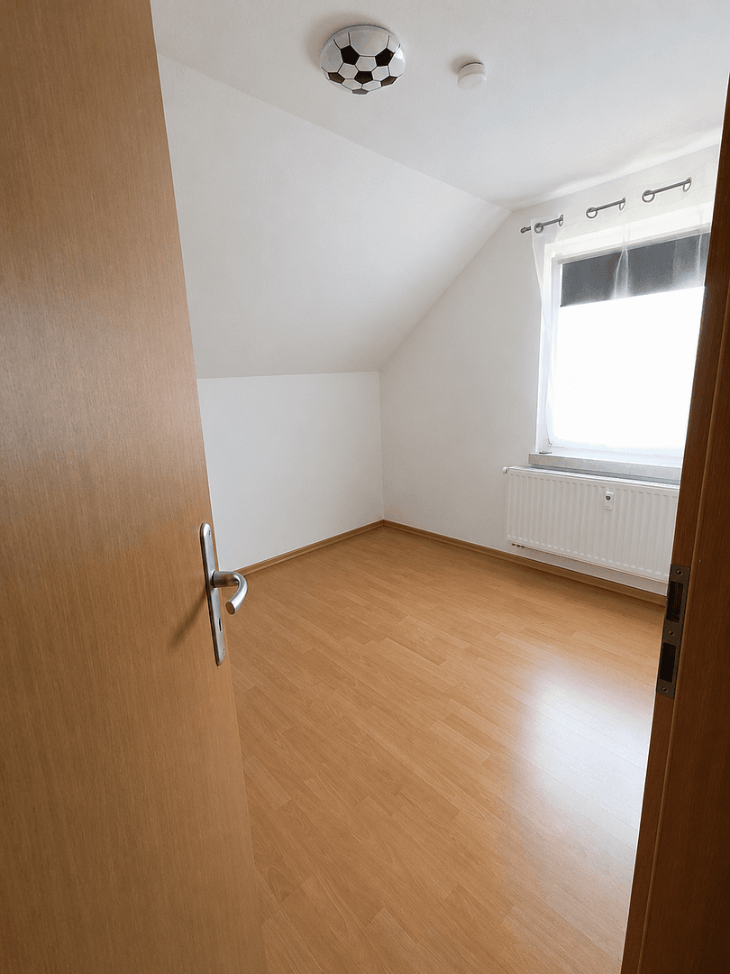 Pronájem bytu 3+1 58 m², Neubau 16, Elterlein, Sasko Pronájem bytu 3+1 58 m², Neubau 16, Elterlein, Sasko