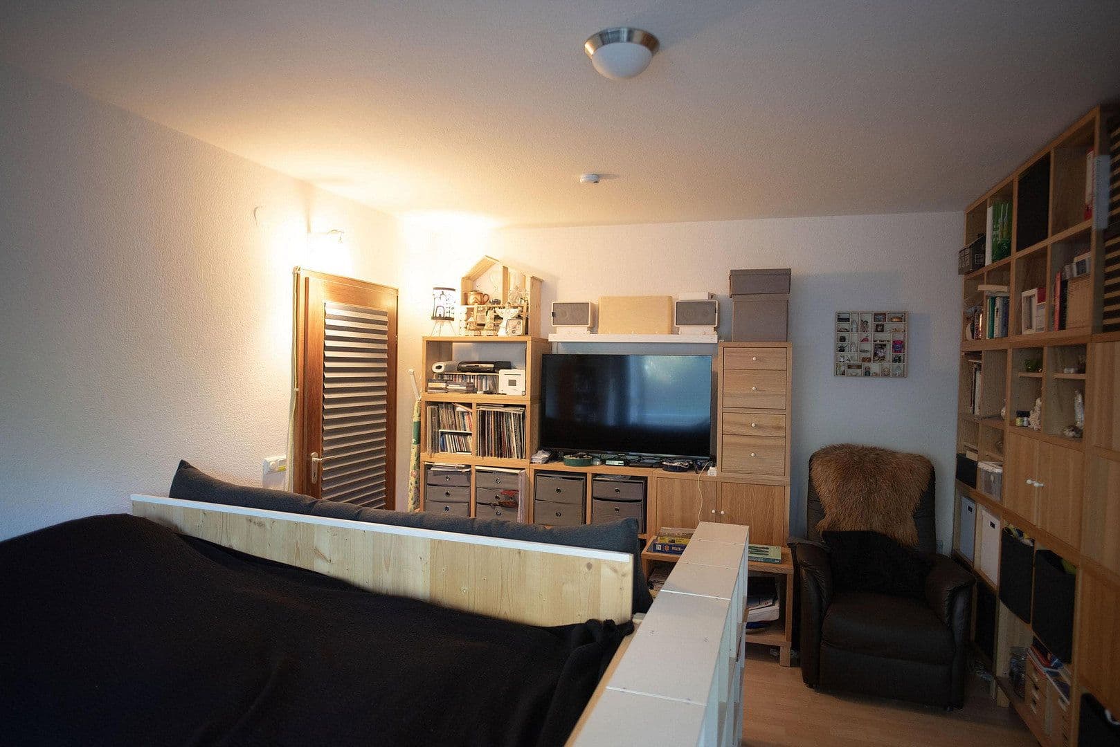 Pronájem bytu 2+1 60 m², Saarbrücken, Země Sársko Pronájem bytu 2+1 60 m², Saarbrücken, Země Sársko
