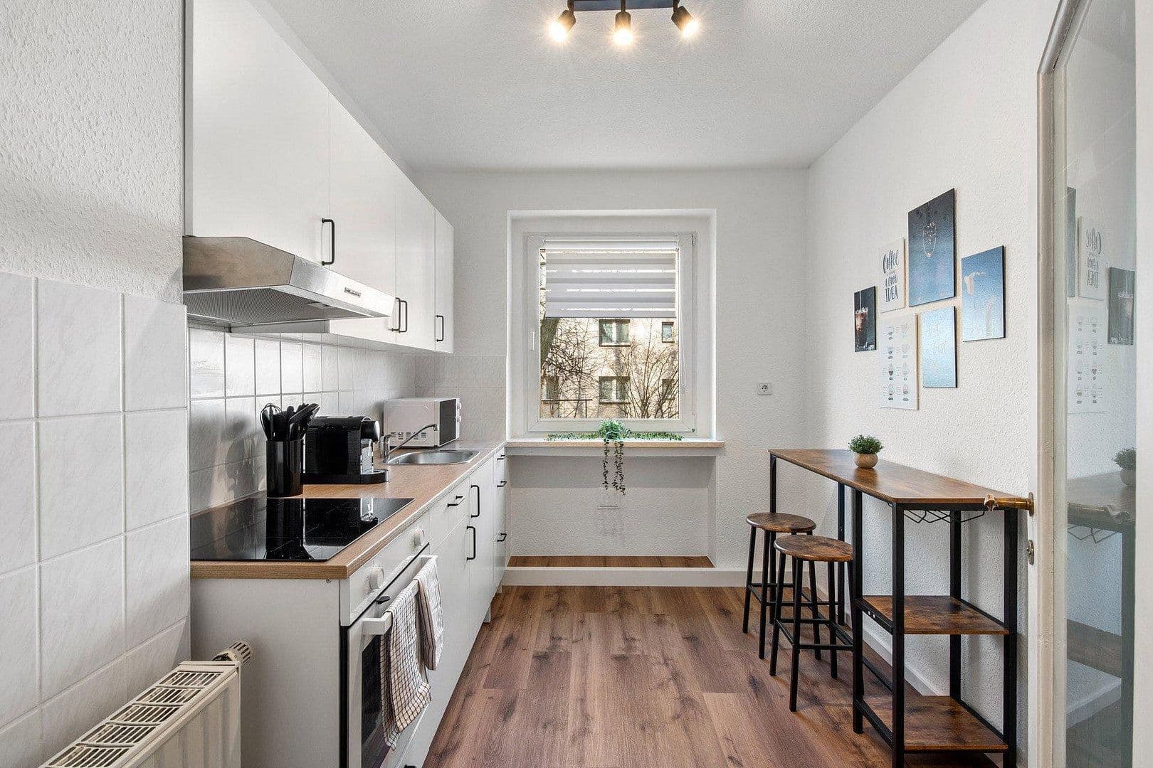 Pronájem bytu 2+1 50 m², Georg-Schumann-Str. 286b, Leipzig, Sasko Pronájem bytu 2+1 50 m², Georg-Schumann-Str. 286b, Leipzig, Sasko
