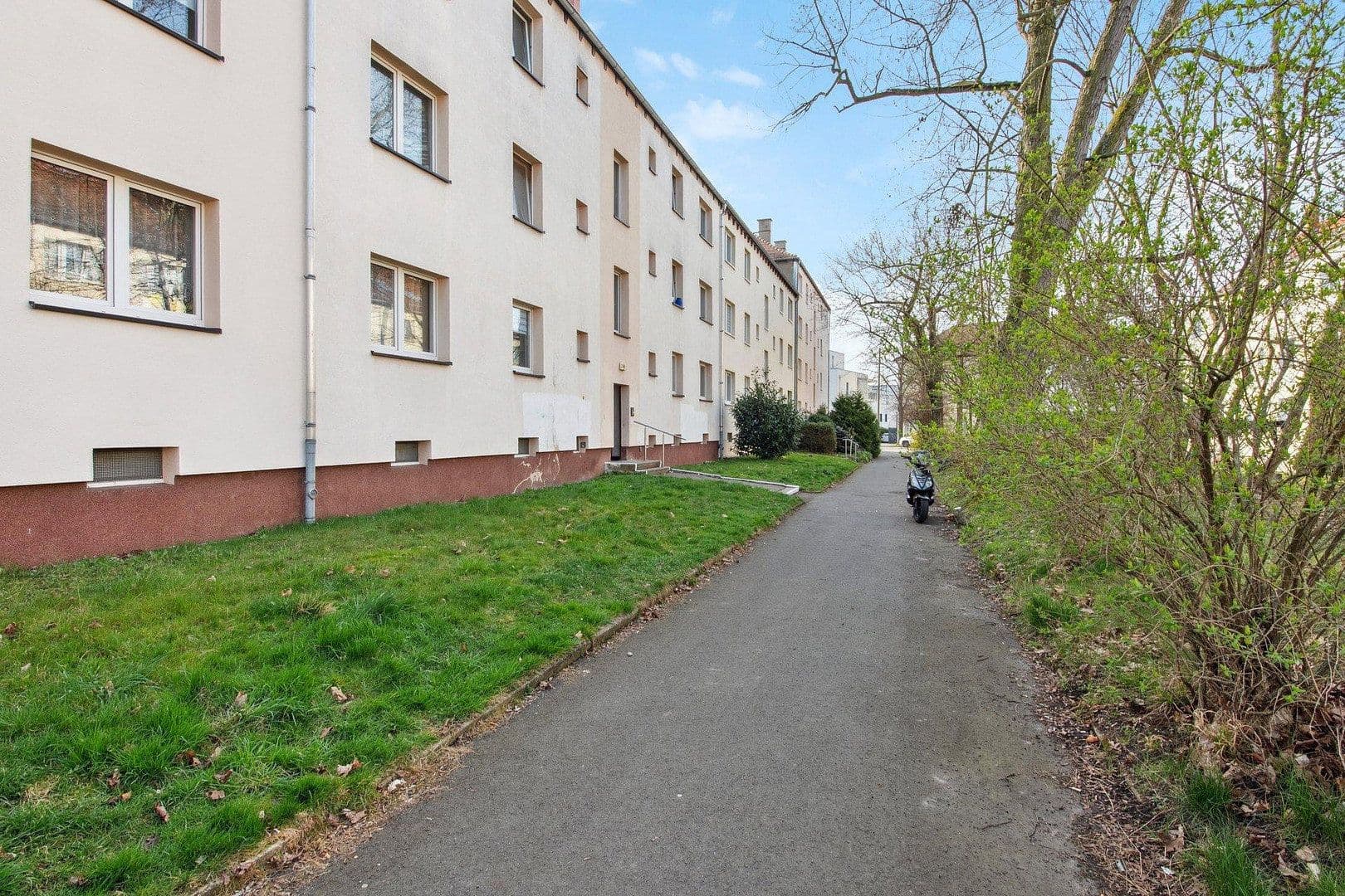 Pronájem bytu 2+1 50 m², Georg-Schumann-Str. 286b, Leipzig, Sasko Pronájem bytu 2+1 50 m², Georg-Schumann-Str. 286b, Leipzig, Sasko