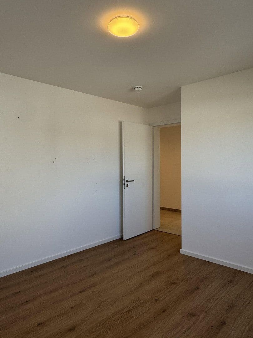 Pronájem bytu 4+1 115 m², Nelkenweg 12, Langenbach, Bavorsko Pronájem bytu 4+1 115 m², Nelkenweg 12, Langenbach, Bavorsko