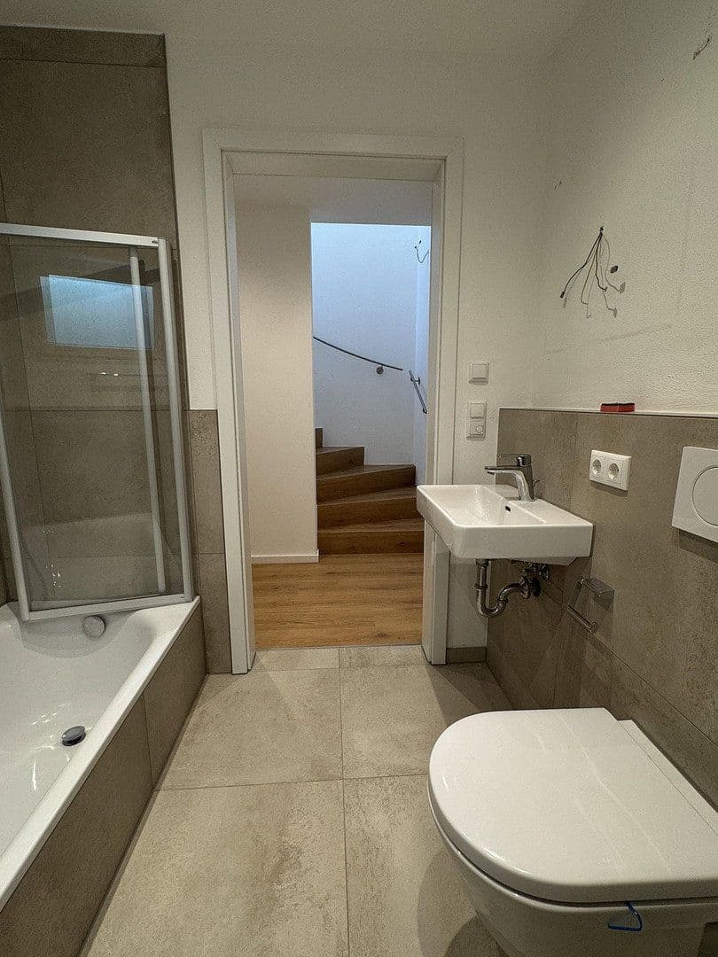 Pronájem bytu 4+1 115 m², Nelkenweg 12, Langenbach, Bavorsko Pronájem bytu 4+1 115 m², Nelkenweg 12, Langenbach, Bavorsko