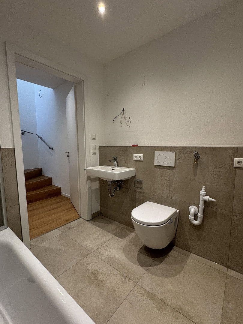 Pronájem bytu 4+1 115 m², Nelkenweg 12, Langenbach, Bavorsko Pronájem bytu 4+1 115 m², Nelkenweg 12, Langenbach, Bavorsko