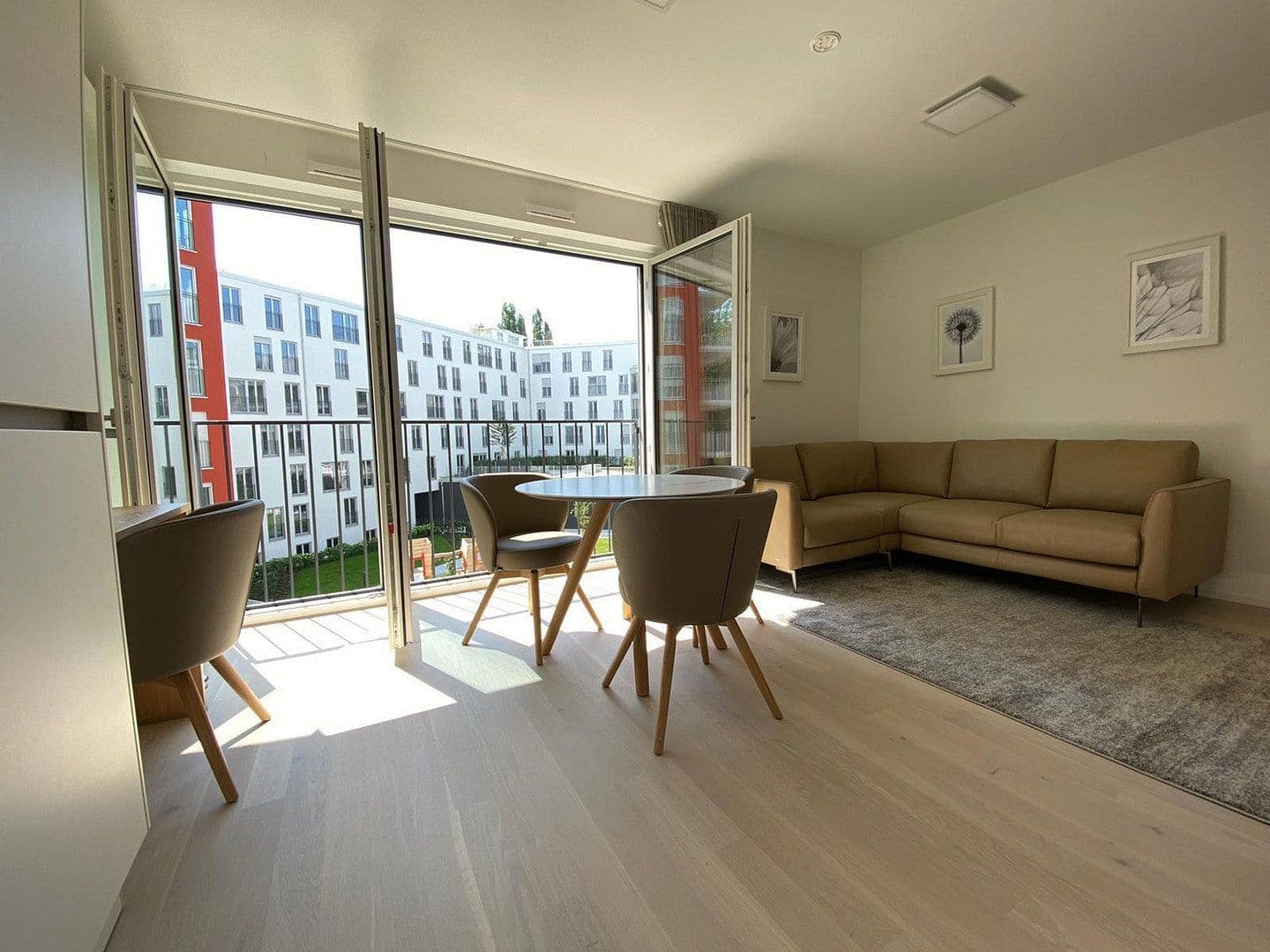 Pronájem bytu 2+1 48 m², München, Bavorsko Pronájem bytu 2+1 48 m², München, Bavorsko