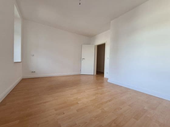 Pronájem bytu 3+1 76 m², Humboldtstraße 9, Chemnitz, Sasko Pronájem bytu 3+1 76 m², Humboldtstraße 9, Chemnitz, Sasko