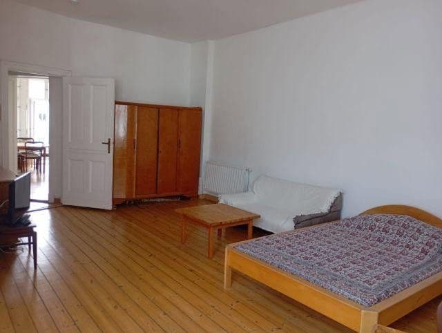 Prodej bytu 2+1 79 m², Mierendorffstr. 11, Berlin, Berlín Prodej bytu 2+1 79 m², Mierendorffstr. 11, Berlin, Berlín