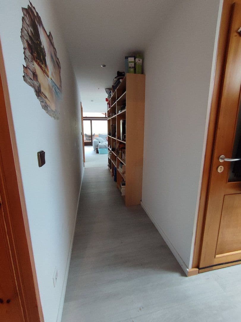 Pronájem bytu 2+1 100 m², Bergstrasse 238, Weinheim, Bádensko-Württembersko Pronájem bytu 2+1 100 m², Bergstrasse 238, Weinheim, Bádensko-Württembersko