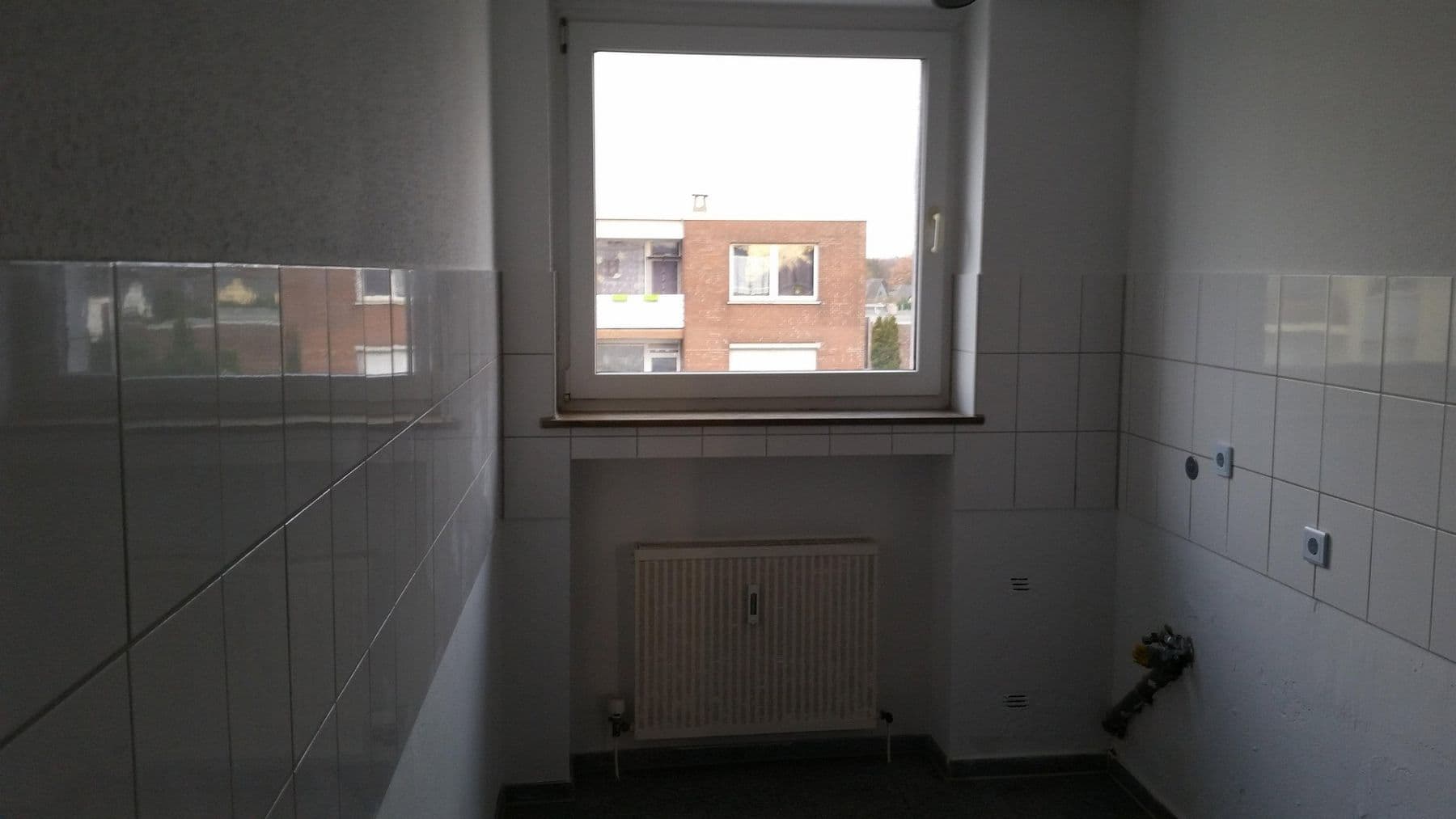 Pronájem bytu 3+1 73 m², Hainbuchenstraße 17, Moers, Severní Porýní-Vestfálsko Pronájem bytu 3+1 73 m², Hainbuchenstraße 17, Moers, Severní Porýní-Vestfálsko