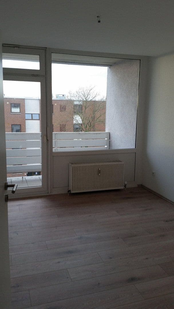 Pronájem bytu 3+1 73 m², Hainbuchenstraße 17, Moers, Severní Porýní-Vestfálsko Pronájem bytu 3+1 73 m², Hainbuchenstraße 17, Moers, Severní Porýní-Vestfálsko