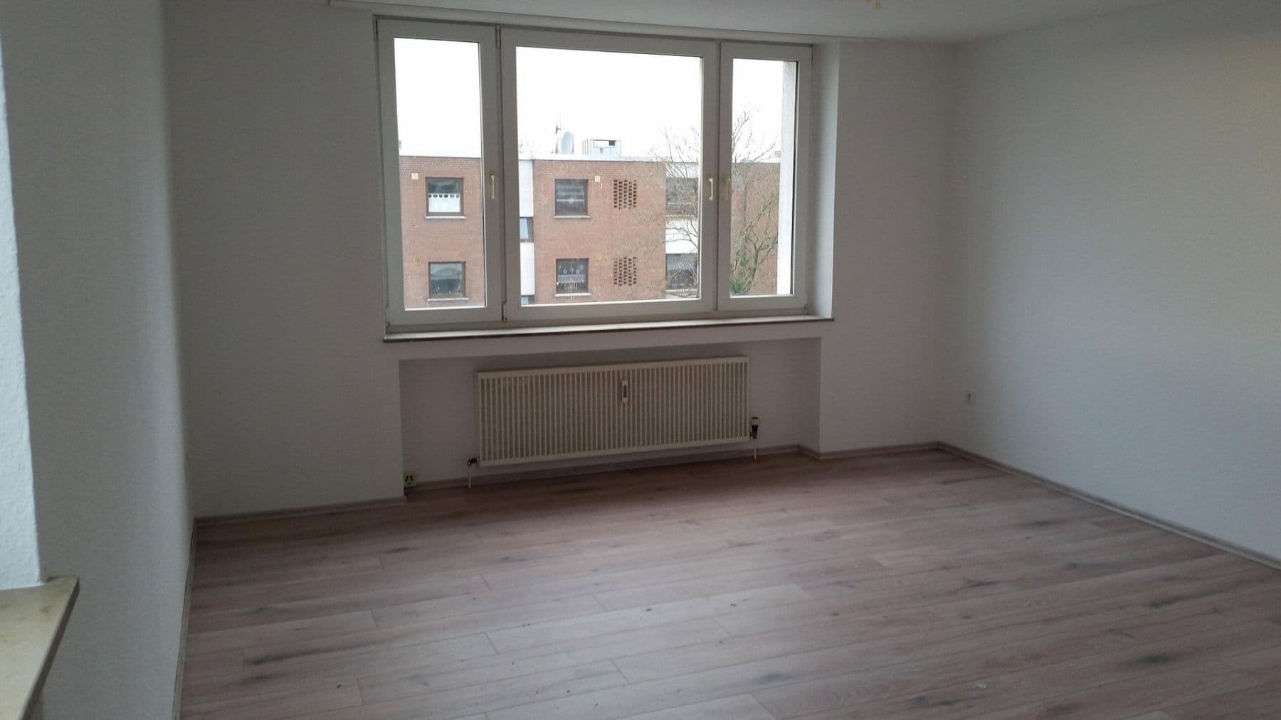 Pronájem bytu 3+1 73 m², Hainbuchenstraße 17, Moers, Severní Porýní-Vestfálsko Pronájem bytu 3+1 73 m², Hainbuchenstraße 17, Moers, Severní Porýní-Vestfálsko