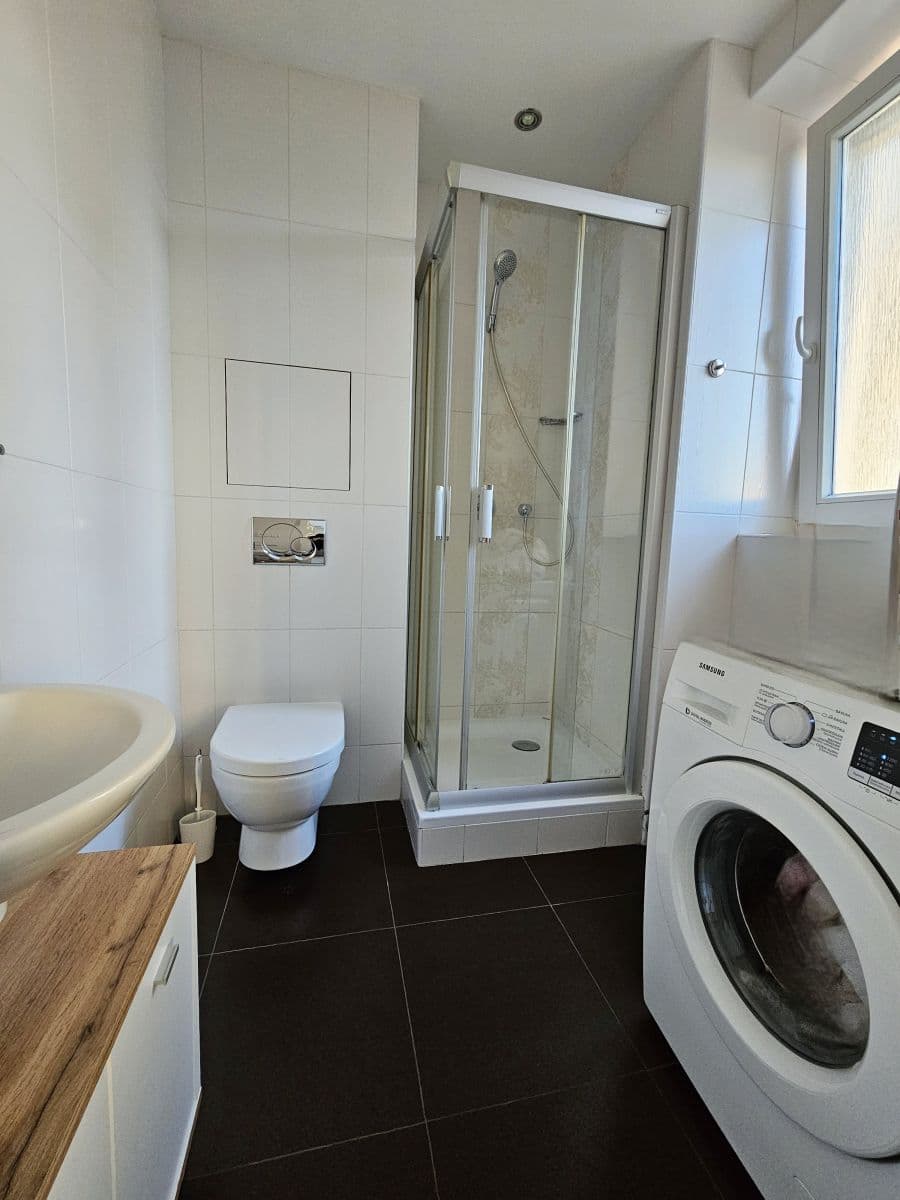 Pronájem bytu 27 m², Vinohradská, Praha, Praha Pronájem bytu 27 m², Vinohradská, Praha, Praha