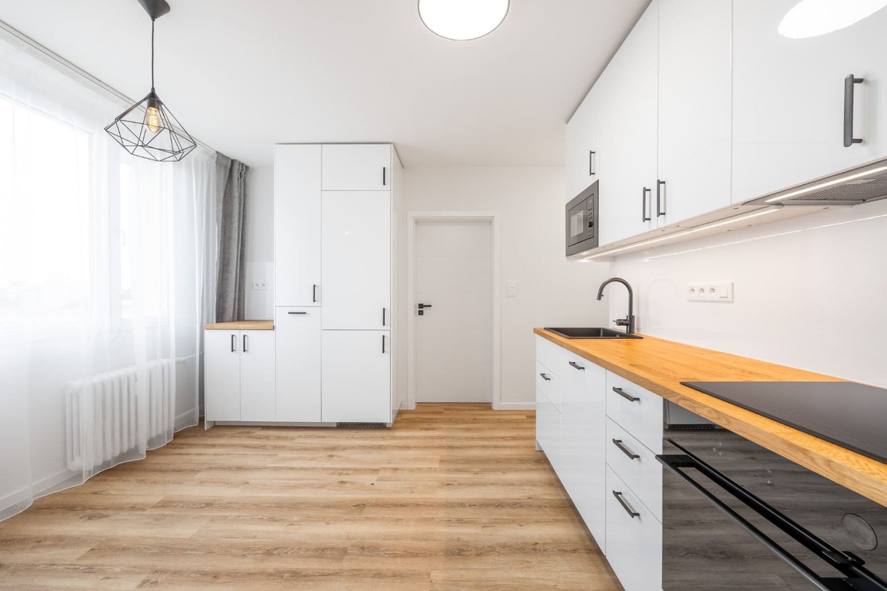 Prodej bytu 3+1 74 m², Počernická, Praha, Praha Prodej bytu 3+1 74 m², Počernická, Praha, Praha