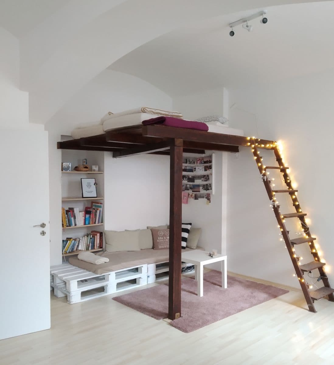 Pronájem bytu 1+kk 38 m², Ruská, Praha, Praha Pronájem bytu 1+kk 38 m², Ruská, Praha, Praha