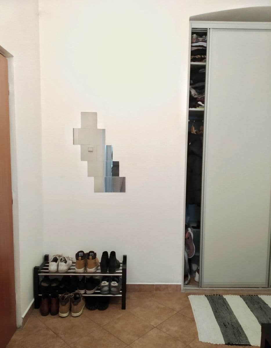 Pronájem bytu 1+kk 38 m², Ruská, Praha, Praha Pronájem bytu 1+kk 38 m², Ruská, Praha, Praha