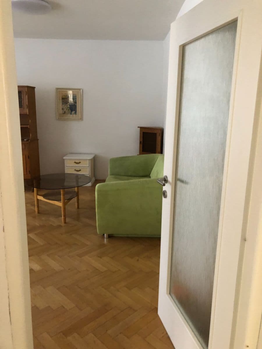 Pronájem bytu 3+kk 80 m², Jugoslávská, Brno, Jihomoravský kraj Pronájem bytu 3+kk 80 m², Jugoslávská, Brno, Jihomoravský kraj
