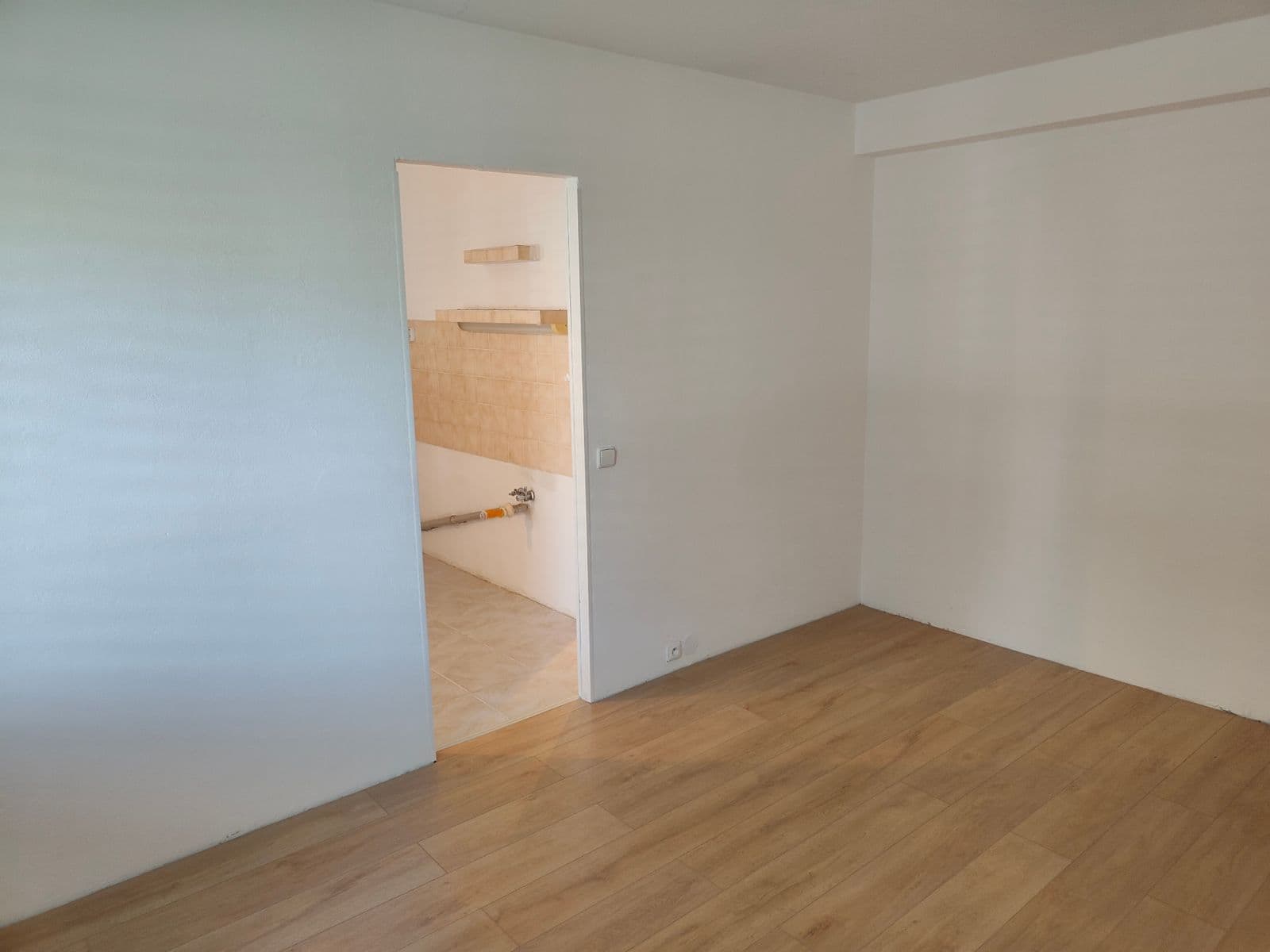 Prodej bytu 1+1 30 m², Šimonova, Praha, Praha Prodej bytu 1+1 30 m², Šimonova, Praha, Praha