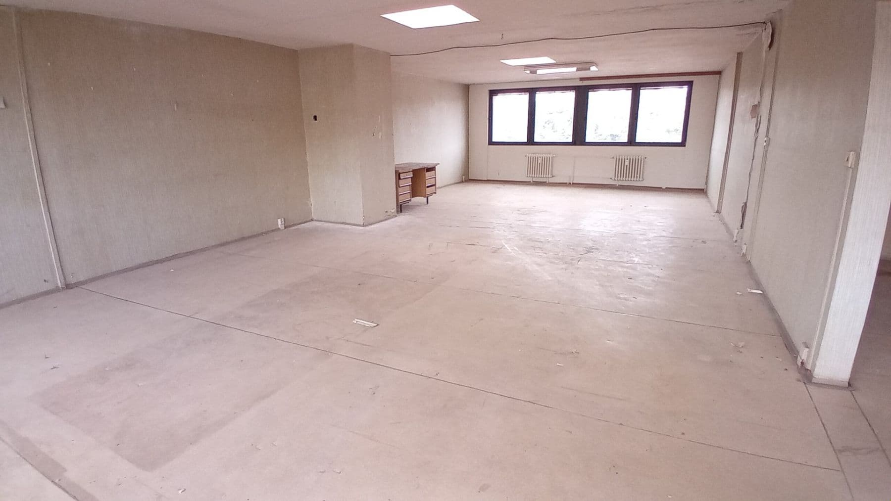 Pronájem nebytového prostoru 111 m², Roháčova, Praha, Praha Pronájem nebytového prostoru 111 m², Roháčova, Praha, Praha