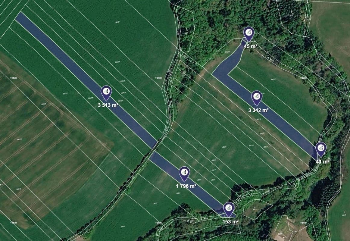 Prodej pozemku 34.959 m², Žernovník, Jihomoravský kraj Prodej pozemku 34.959 m², Žernovník, Jihomoravský kraj