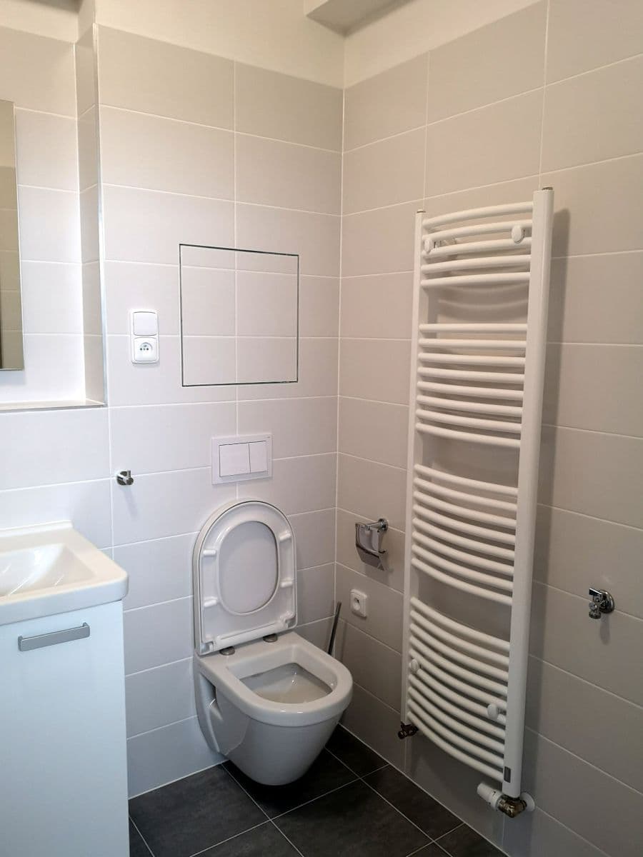 Pronájem bytu 2+kk 48 m², Kadečkové, Praha, Praha Pronájem bytu 2+kk 48 m², Kadečkové, Praha, Praha