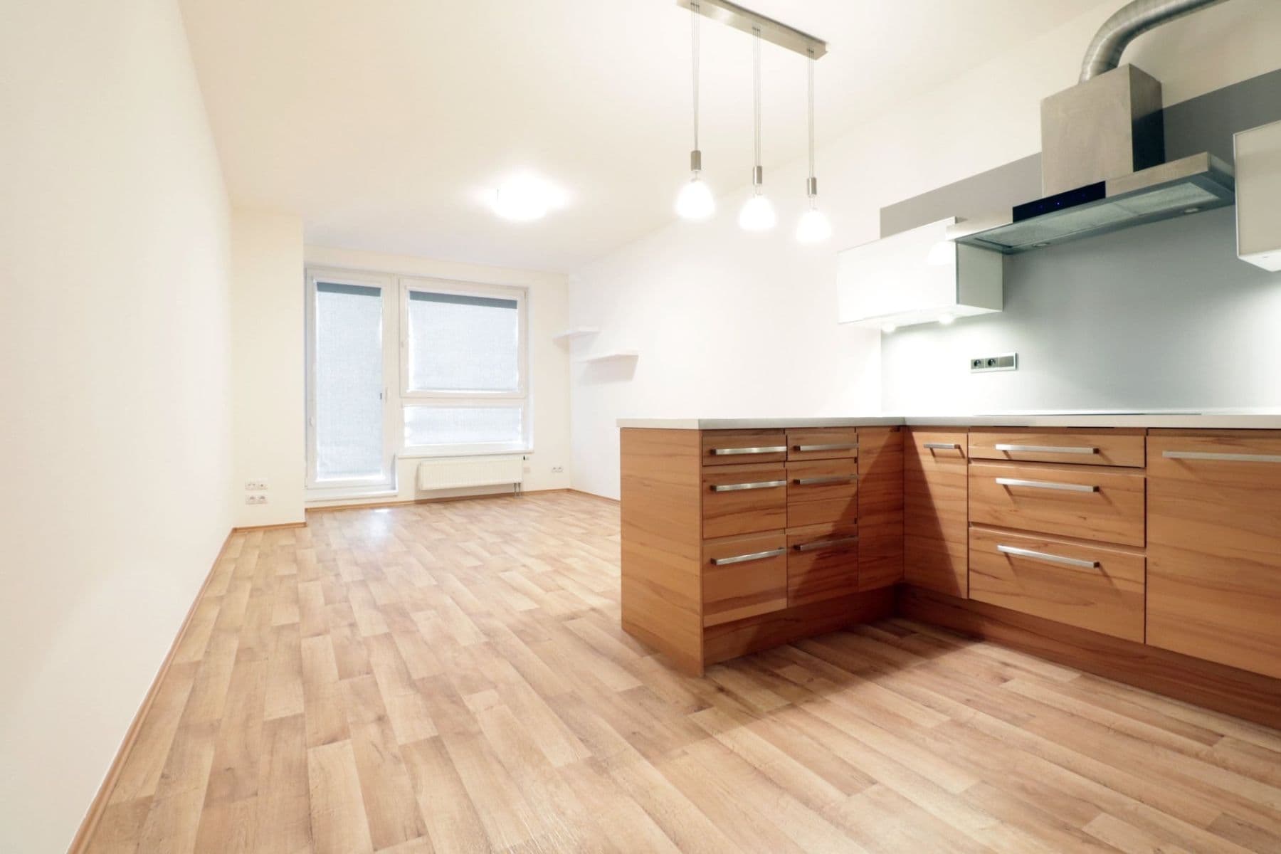 Pronájem bytu 2+kk 64 m², Pod Harfou, Praha, Praha Pronájem bytu 2+kk 64 m², Pod Harfou, Praha, Praha