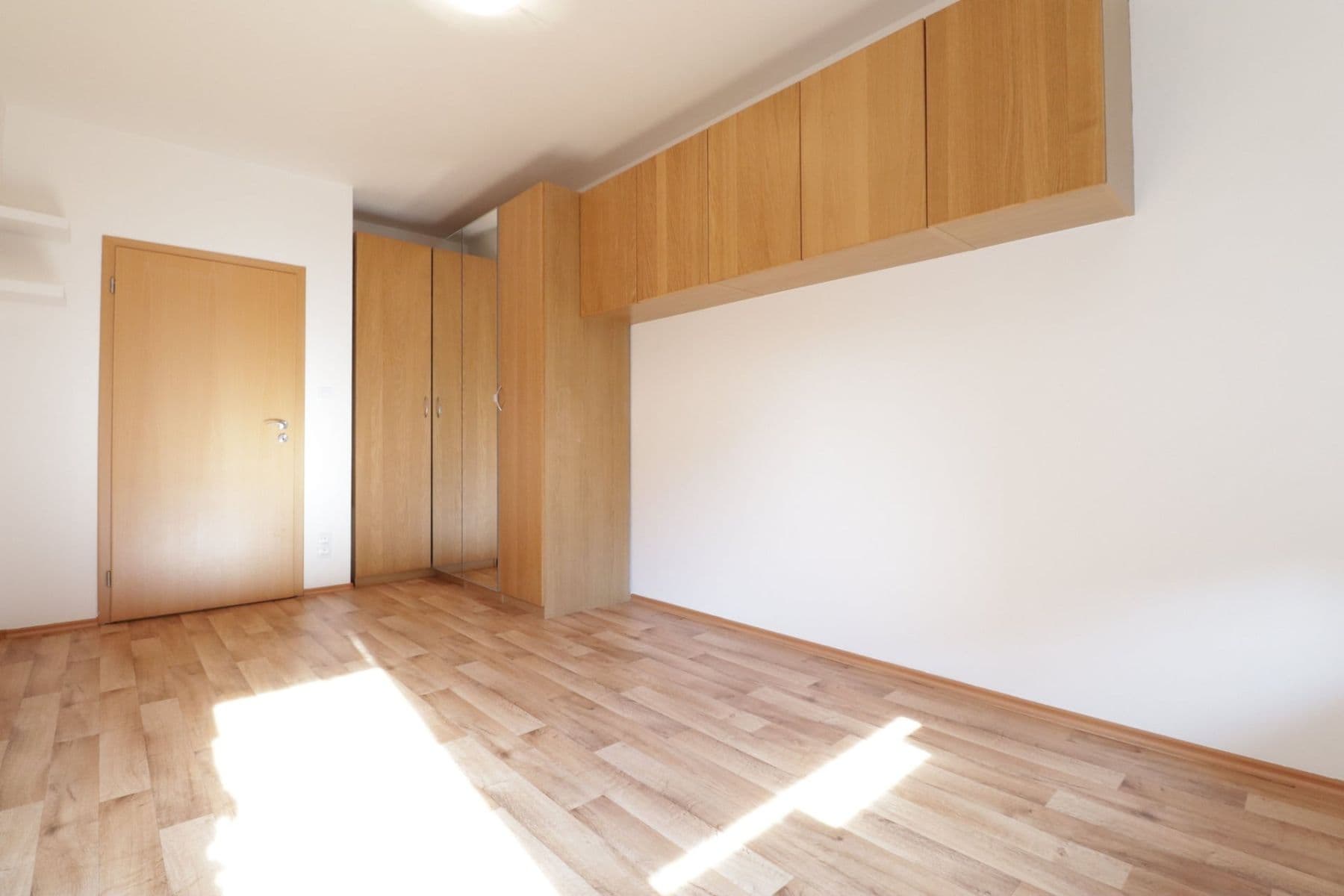Pronájem bytu 2+kk 64 m², Pod Harfou, Praha, Praha Pronájem bytu 2+kk 64 m², Pod Harfou, Praha, Praha