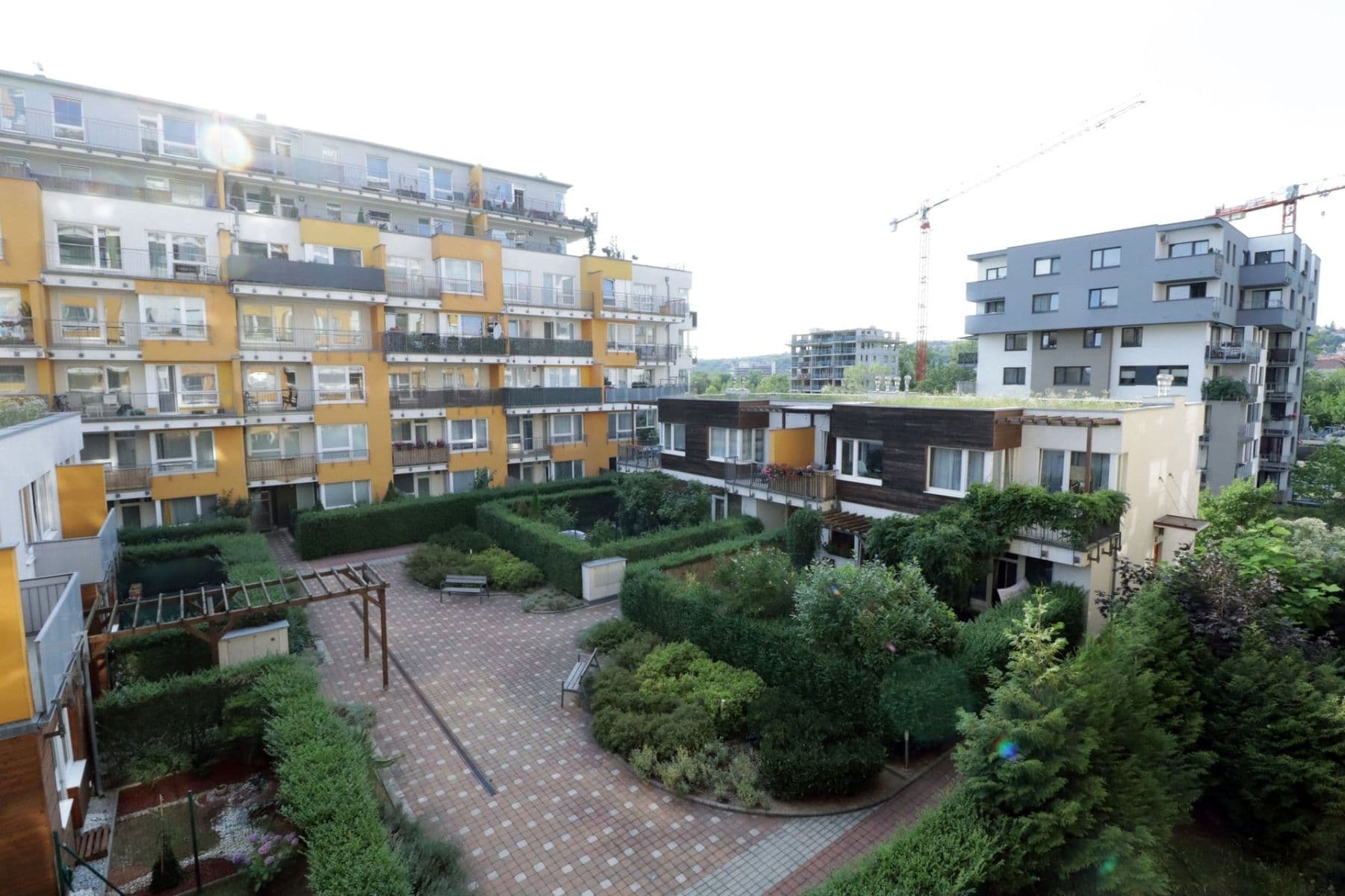 Pronájem bytu 2+kk 64 m², Pod Harfou, Praha, Praha Pronájem bytu 2+kk 64 m², Pod Harfou, Praha, Praha