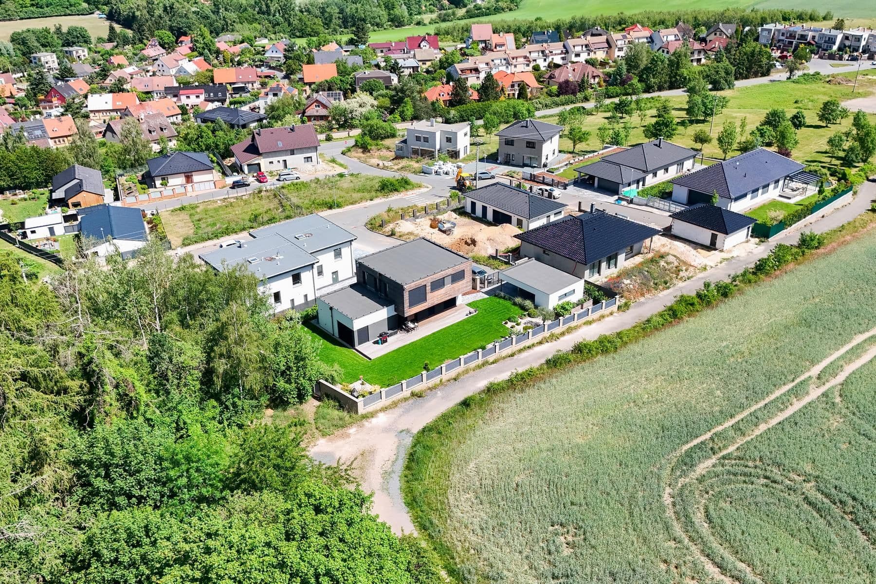 Prodej domu 152 m², pozemek 798 m², Libušín, Středočeský kraj Prodej domu 152 m², pozemek 798 m², Libušín, Středočeský kraj