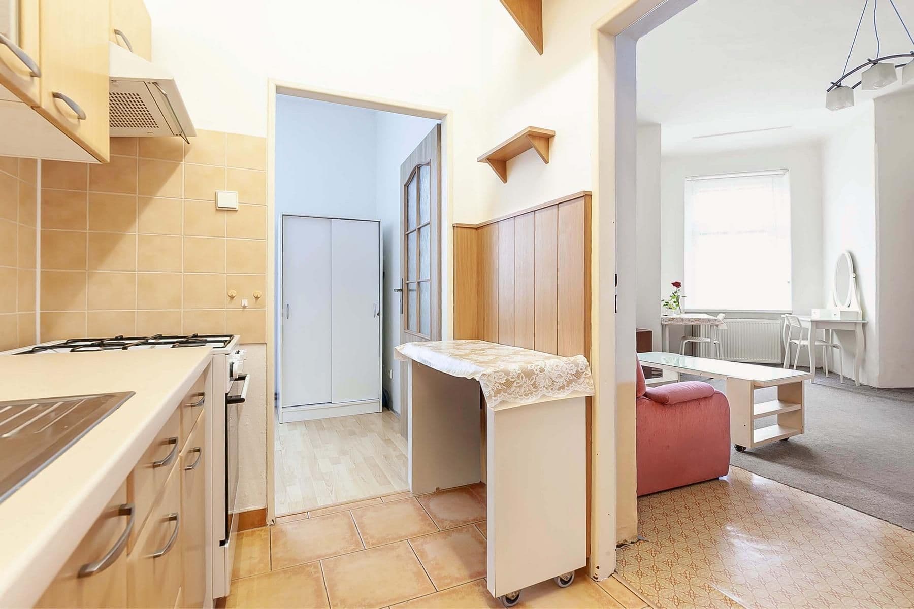 Prodej bytu 2+kk 47 m², Husova, Mladá Boleslav, Středočeský kraj Prodej bytu 2+kk 47 m², Husova, Mladá Boleslav, Středočeský kraj