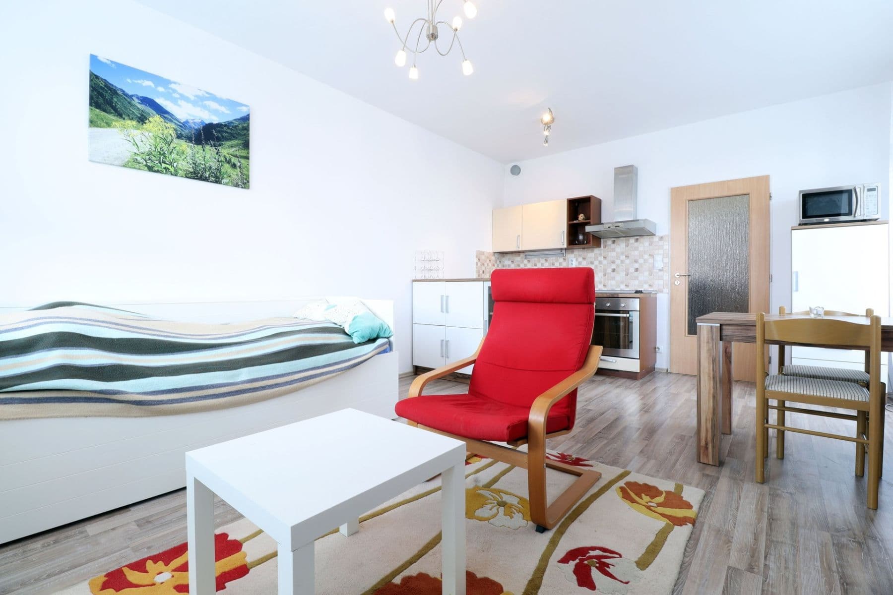 Pronájem bytu 1+kk 31 m², Podkovářská, Praha, Praha Pronájem bytu 1+kk 31 m², Podkovářská, Praha, Praha