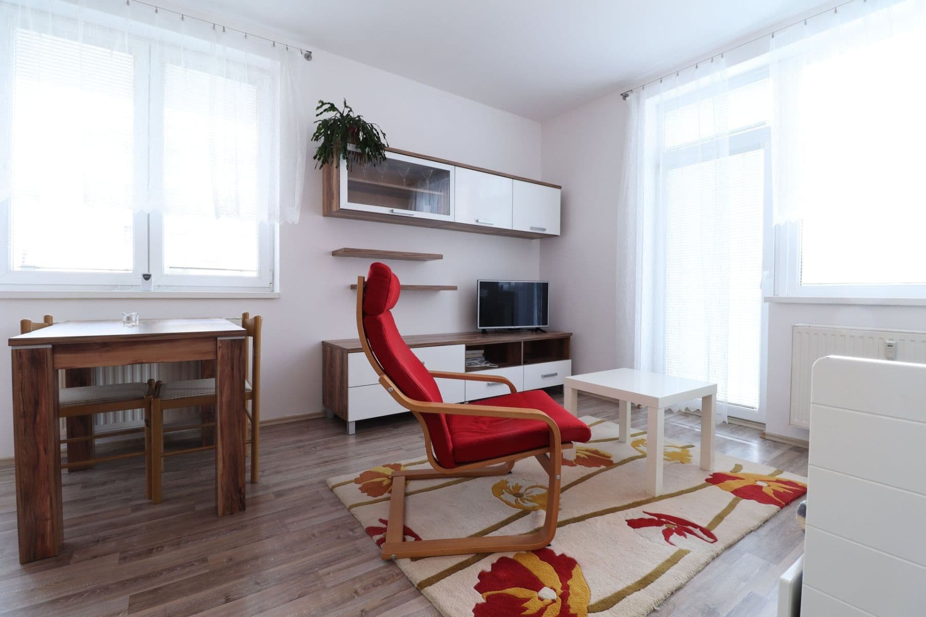 Pronájem bytu 1+kk 31 m², Podkovářská, Praha, Praha Pronájem bytu 1+kk 31 m², Podkovářská, Praha, Praha