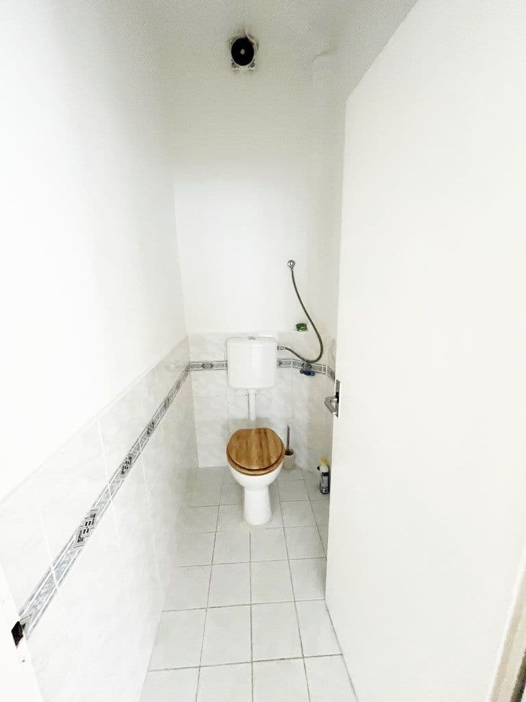 Pronájem bytu 4+kk 90 m², Barrandova, Kladno, Středočeský kraj Pronájem bytu 4+kk 90 m², Barrandova, Kladno, Středočeský kraj