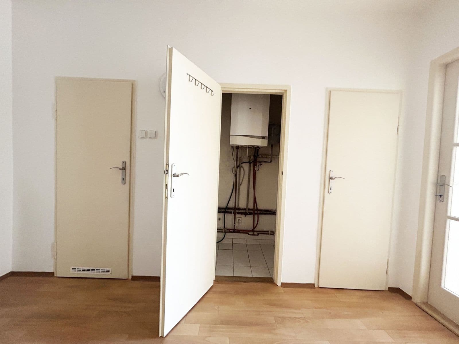 Pronájem bytu 1+1 50 m², Nad Primaskou, Praha, Praha Pronájem bytu 1+1 50 m², Nad Primaskou, Praha, Praha