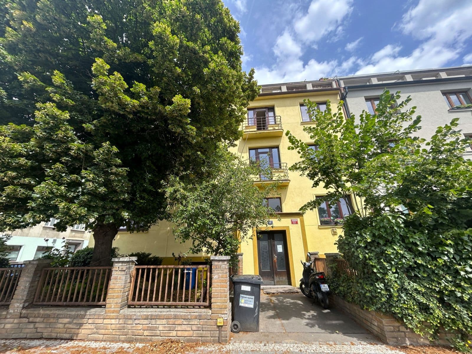 Pronájem bytu 1+1 50 m², Nad Primaskou, Praha, Praha Pronájem bytu 1+1 50 m², Nad Primaskou, Praha, Praha