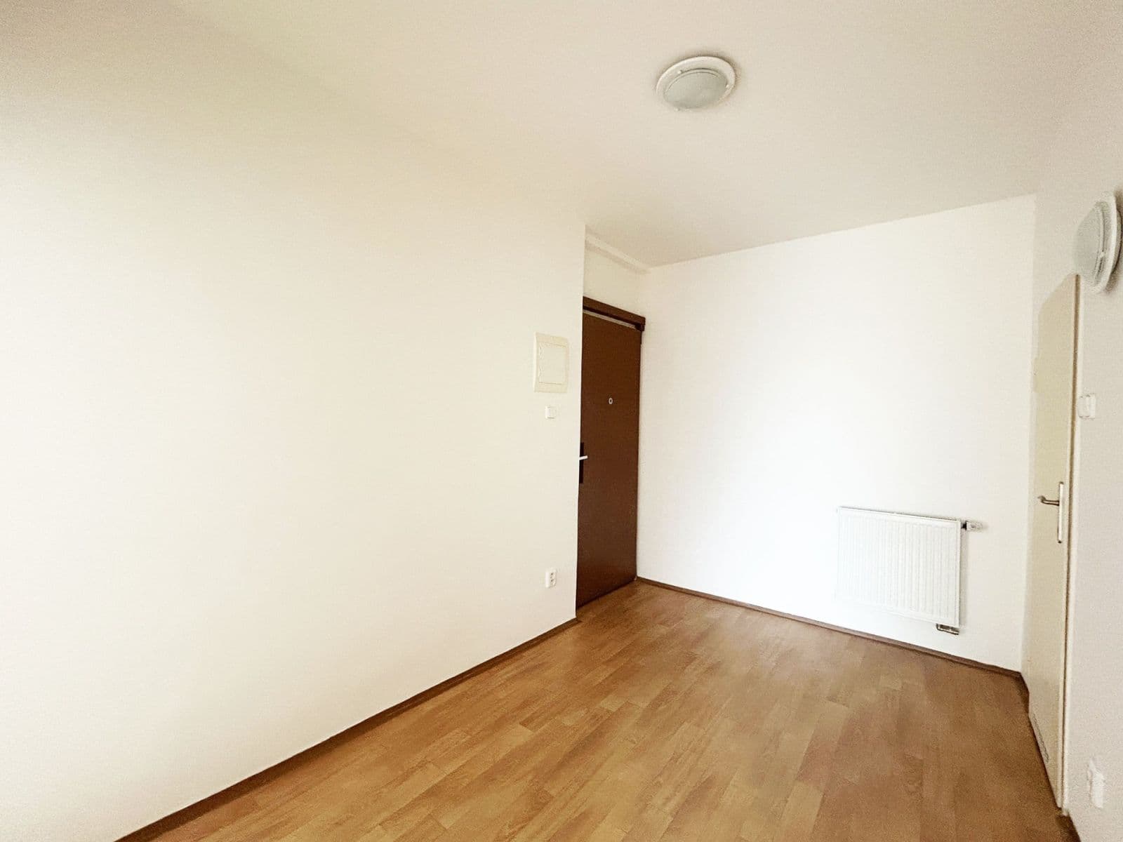 Pronájem bytu 1+1 50 m², Nad Primaskou, Praha, Praha Pronájem bytu 1+1 50 m², Nad Primaskou, Praha, Praha