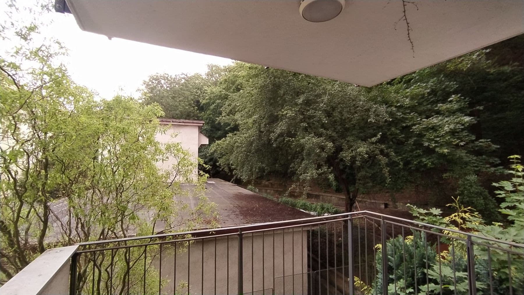 Pronájem bytu 1+kk 28 m², Pod Kavalírkou, Praha, Praha Pronájem bytu 1+kk 28 m², Pod Kavalírkou, Praha, Praha