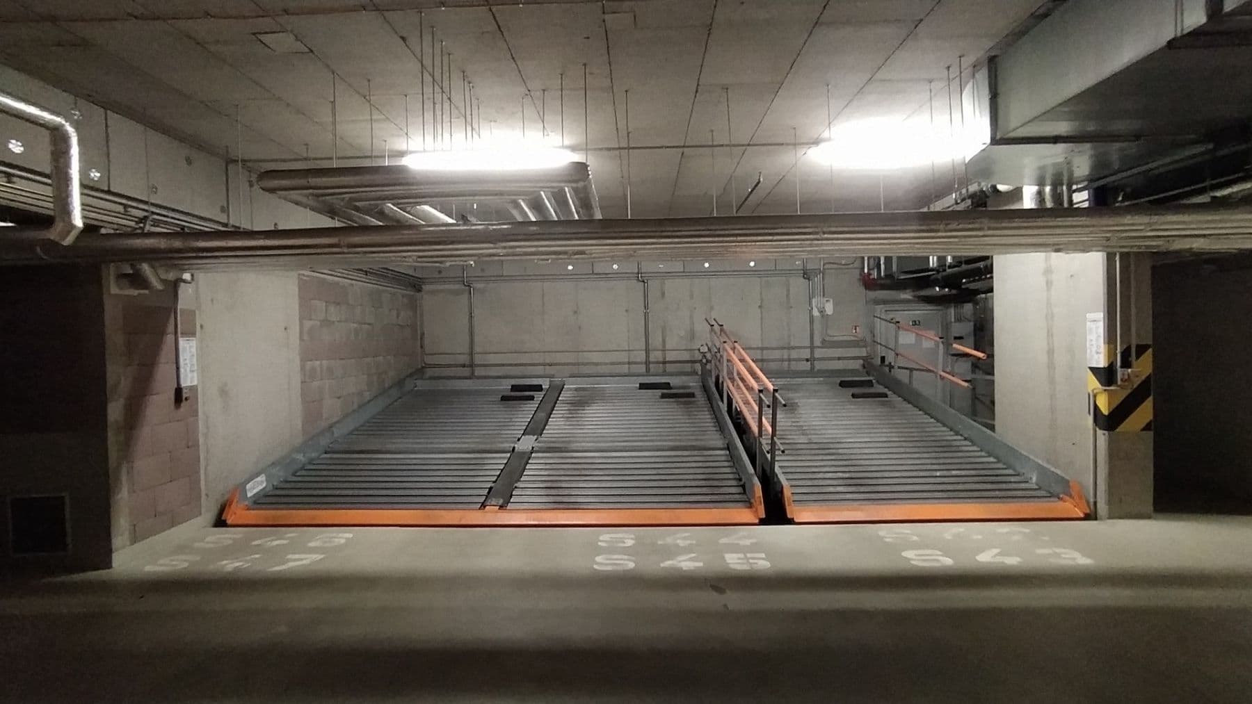 Pronájem bytu 1+kk 28 m², Pod Kavalírkou, Praha, Praha Pronájem bytu 1+kk 28 m², Pod Kavalírkou, Praha, Praha